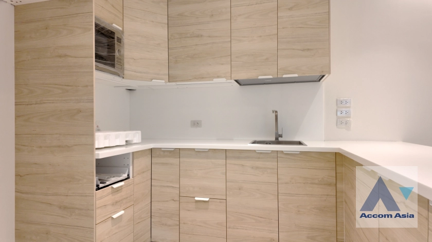 7  4 br House For Rent in Sukhumvit ,Bangkok BTS Thong Lo AA38256