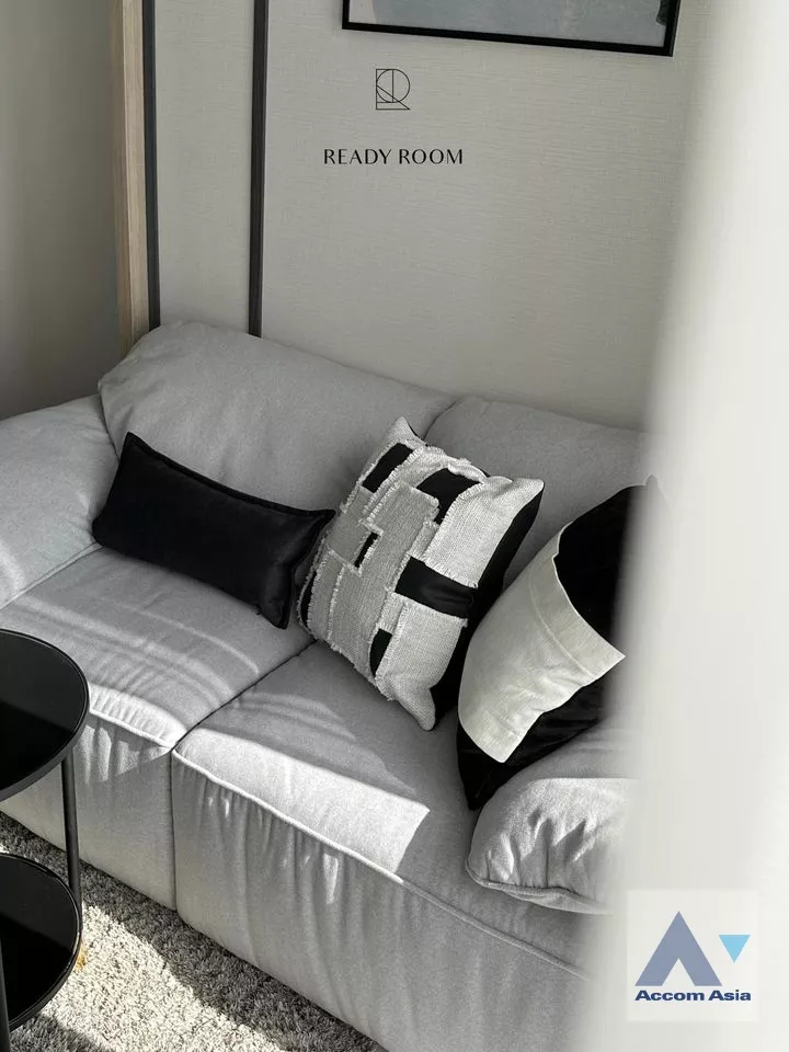 6  1 br Condominium For Rent in Ploenchit ,Bangkok BTS National Stadium at Cooper Siam condominium AA38297