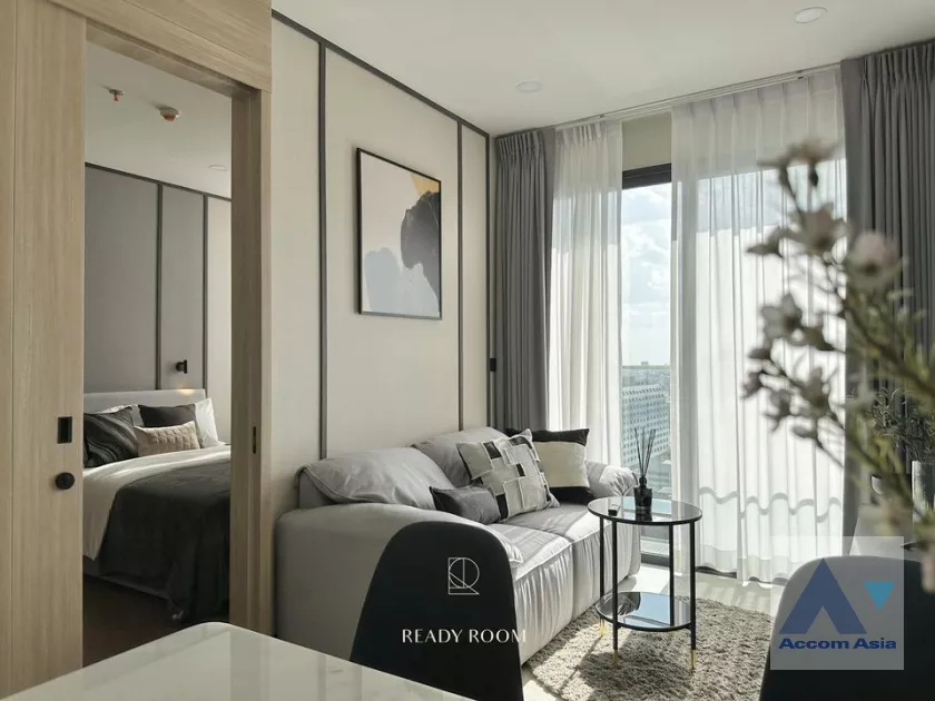 unit 1 Bedroom  Condominium For Rent in Ploenchit, Bangkok  near BTS National Stadium (AA38297)