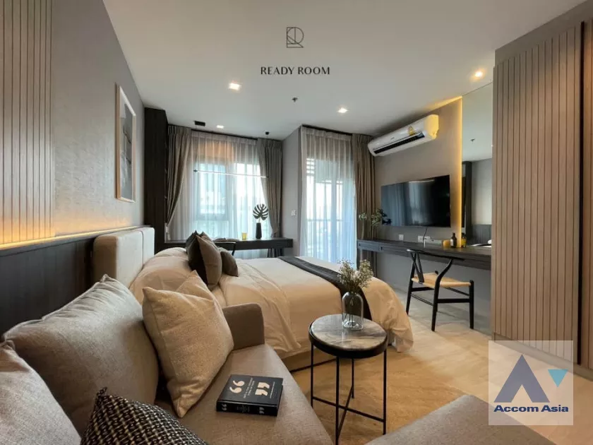  Life One Wireless Condominium  1 Bedroom for Rent BTS Ploenchit in Ploenchit Bangkok