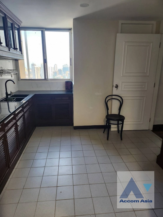 9  2 br Condominium for rent and sale in Sukhumvit ,Bangkok BTS Ekkamai at Tai Ping Tower AA38373
