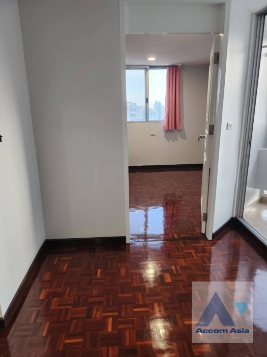 4  2 br Condominium for rent and sale in Sukhumvit ,Bangkok BTS Ekkamai at Tai Ping Tower AA38373