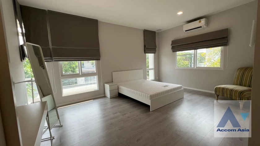 10  4 br House For Rent in Pattanakarn ,Bangkok  at Mantana Bangna-Wongwaen AA38405