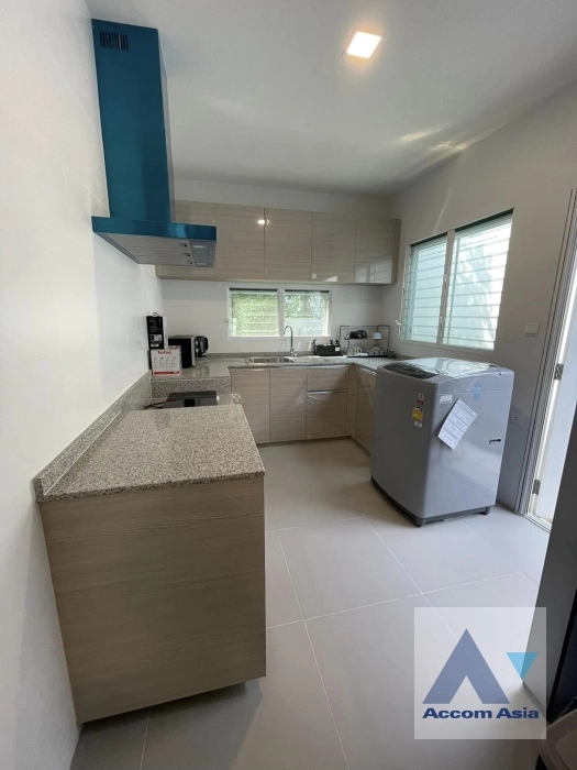 5  4 br House For Rent in Pattanakarn ,Bangkok  at Mantana Bangna-Wongwaen AA38405