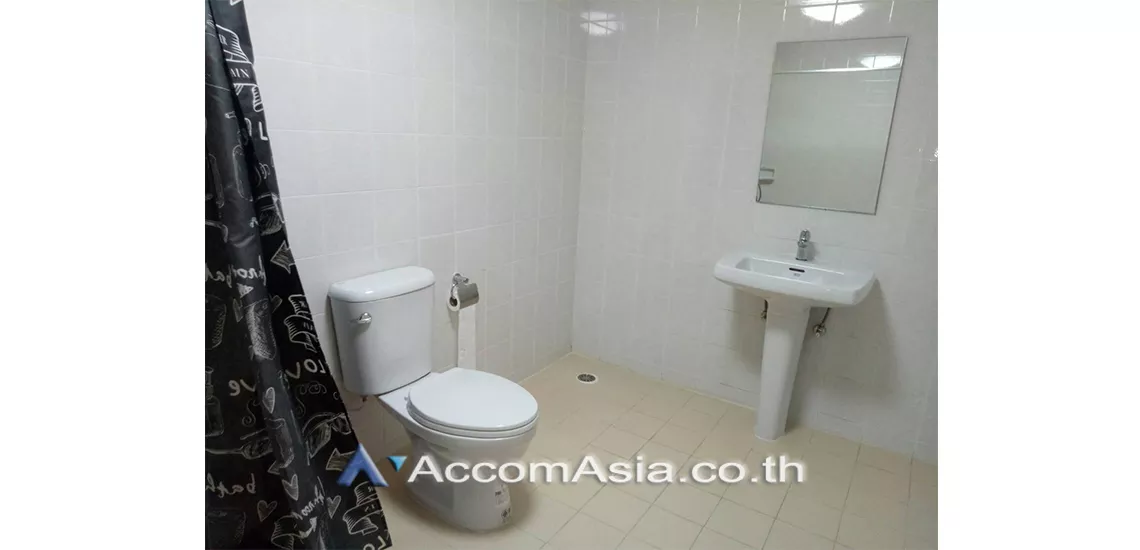 12  3 br Condominium for rent and sale in Sathorn ,Bangkok MRT Khlong Toei at The Royal Navin Tower 25263