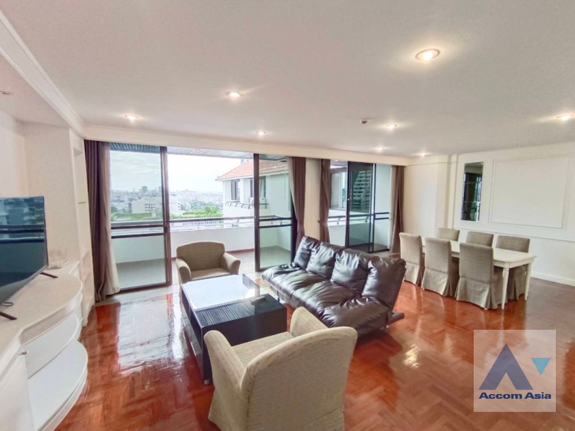  2  3 br Apartment For Rent in Phaholyothin ,Bangkok BTS Ari at Simply Delightful - Convenient AA38436