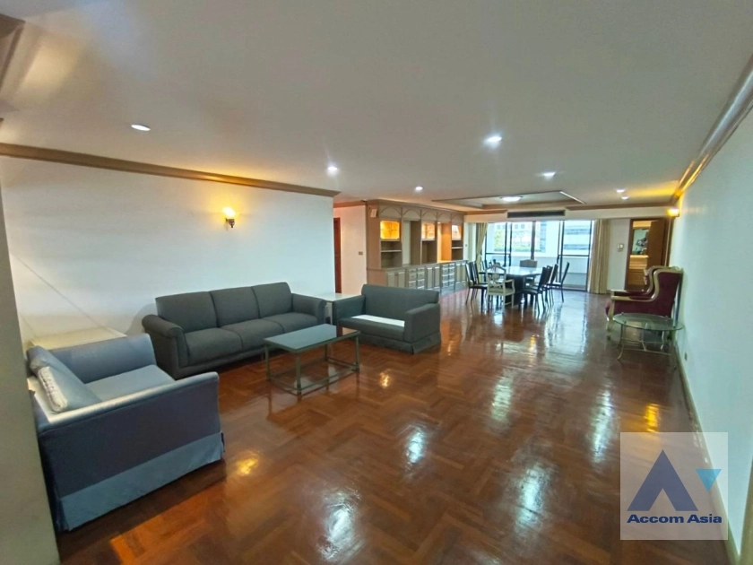 unit 3 Bedrooms  Condominium For Rent & Sale in Sukhumvit, Bangkok  near BTS Asok - MRT Sukhumvit (AA38438)