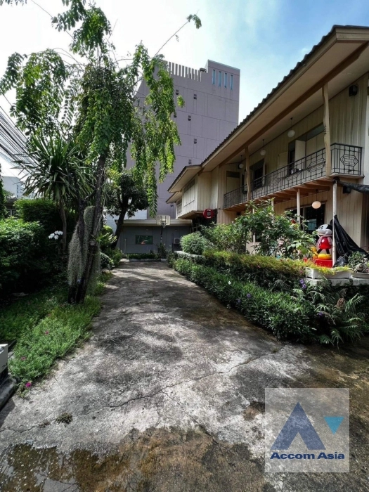  House For Rent in Sukhumvit, Bangkok  near BTS Thong Lo (AA38453)