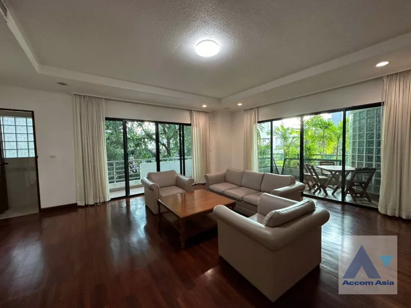 Pet friendly |  Greenery Space In Bangkok Apartment  3 Bedroom for Sale & Rent BTS Thong Lo in Sukhumvit Bangkok