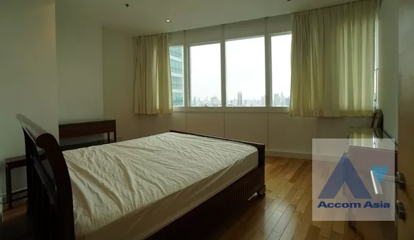  2 Bedrooms  Condominium For Rent in Sukhumvit, Bangkok  near BTS Asok - MRT Sukhumvit (AA38510)