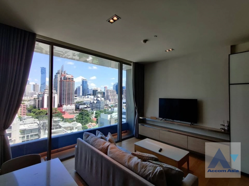 unit 1 Bedroom  Condominium For Rent in Silom, Bangkok  near BTS Sala Daeng (AA38532)
