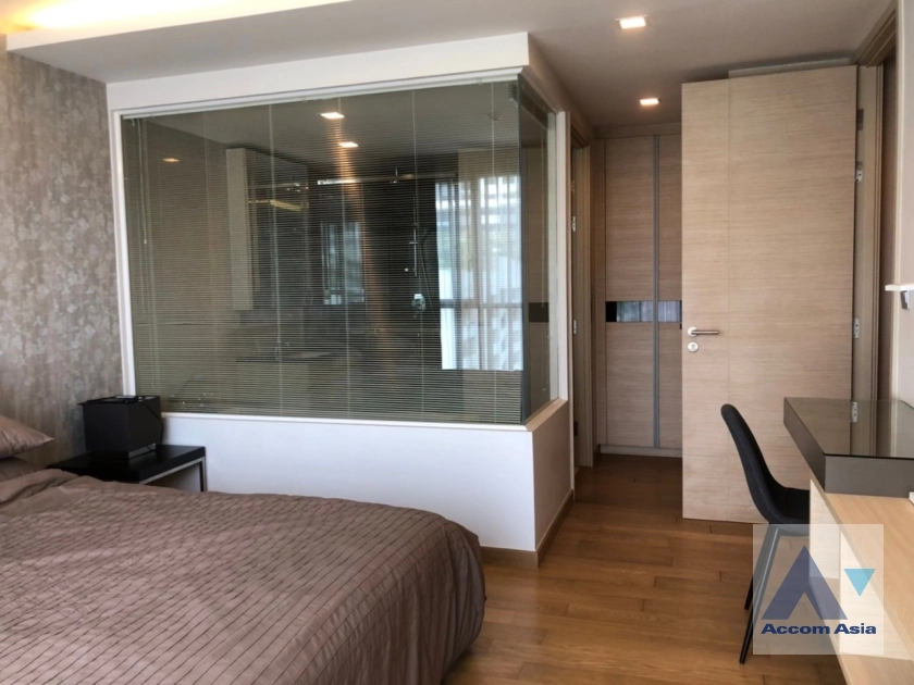 unit 2 Bedrooms  Condominium For Rent in Sukhumvit, Bangkok  near BTS Thong Lo (AA38570)