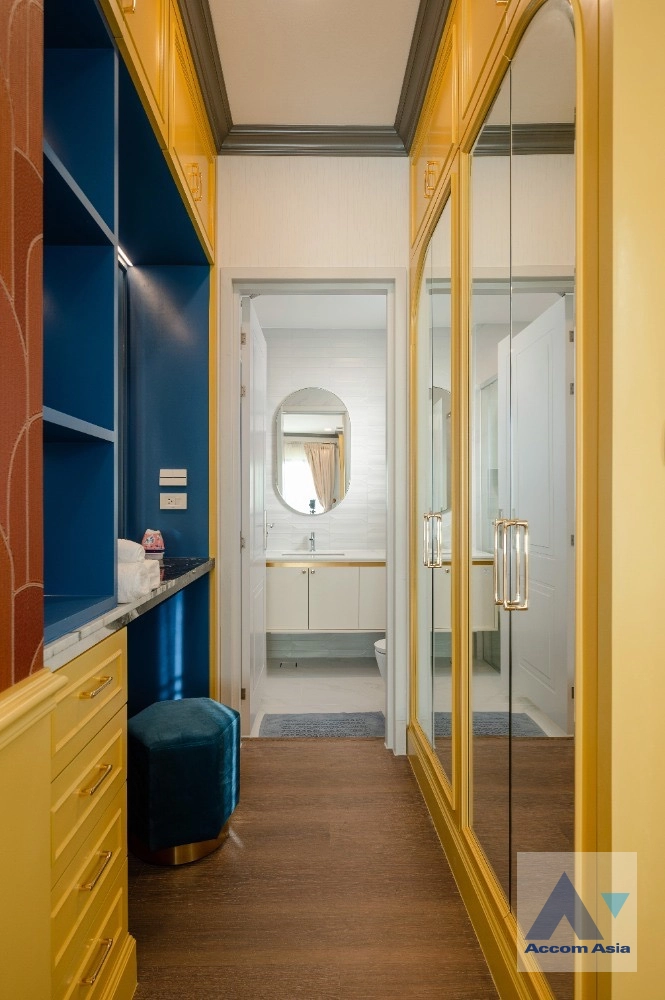 24  4 br House for rent and sale in Latkrabang ,Bangkok ARL Ban Thap Chang at Nantawan Rama 9 New Krungthepkreetha AA38579