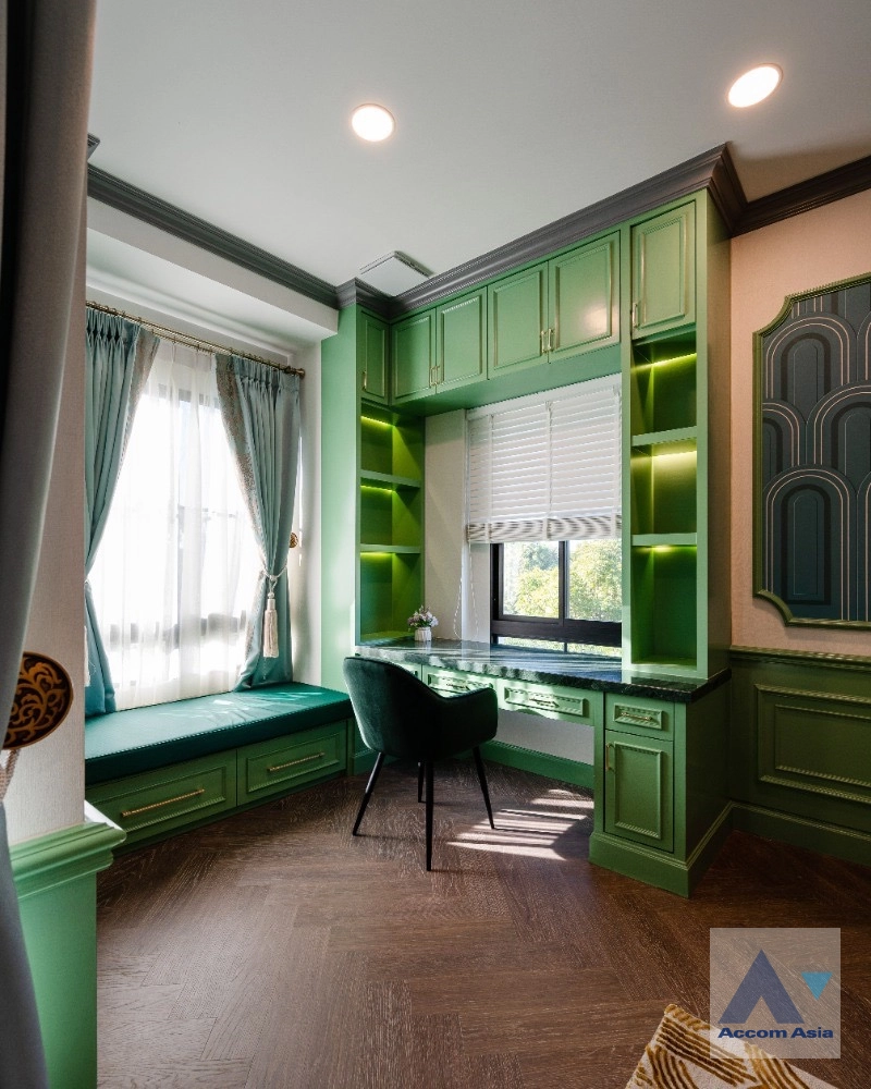 28  4 br House for rent and sale in Latkrabang ,Bangkok ARL Ban Thap Chang at Nantawan Rama 9 New Krungthepkreetha AA38579