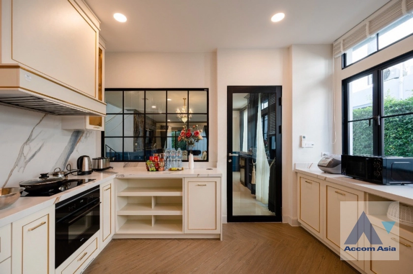 10  4 br House for rent and sale in Latkrabang ,Bangkok ARL Ban Thap Chang at Nantawan Rama 9 New Krungthepkreetha AA38579