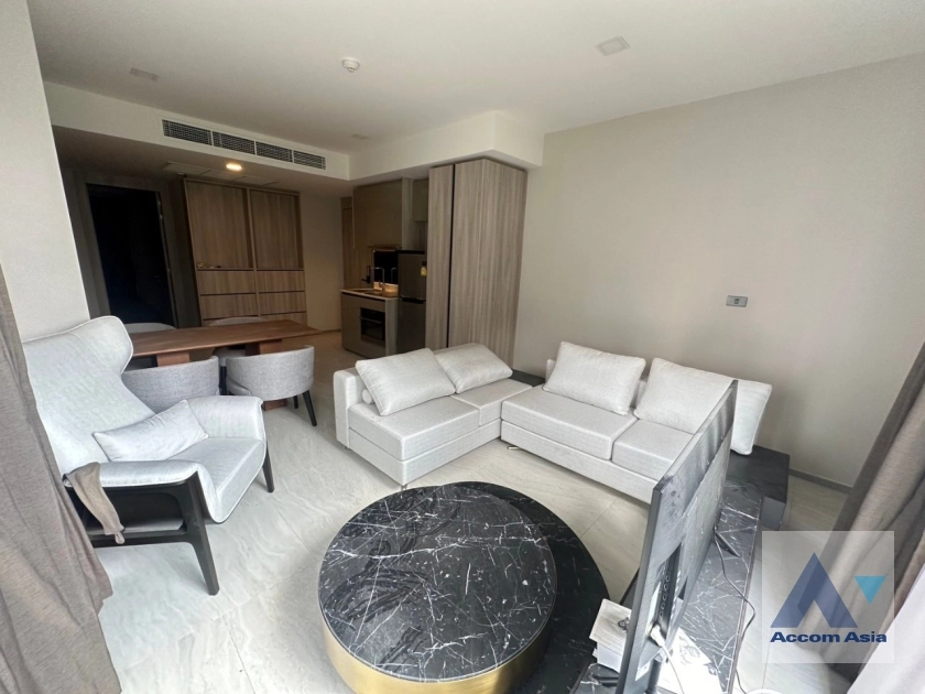 unit 2 Bedrooms  Condominium For Rent in Sukhumvit, Bangkok  near BTS Asok - MRT Sukhumvit (AA38581)
