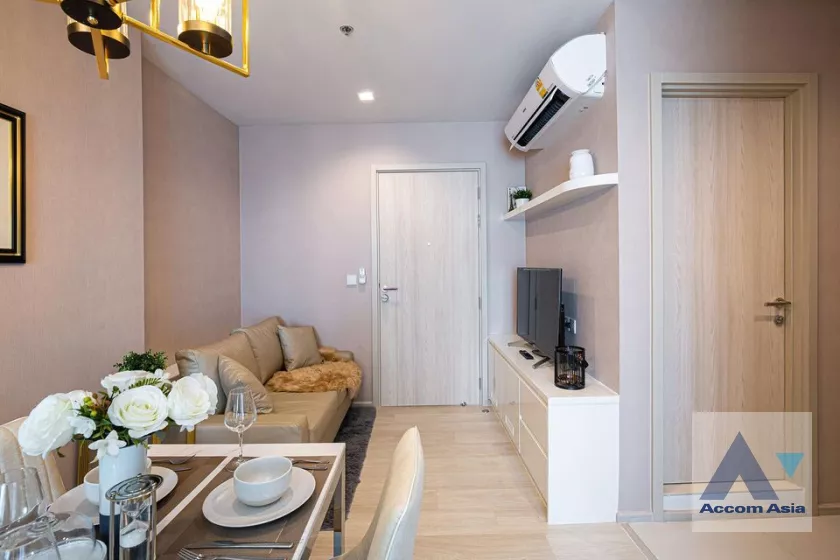  Life One Wireless Condominium  1 Bedroom for Rent BTS Ploenchit in Ploenchit Bangkok