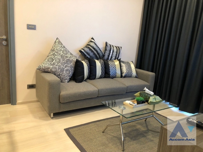 VENIO Condominium  2 Bedroom for Sale & Rent BTS Asok in Sukhumvit Bangkok