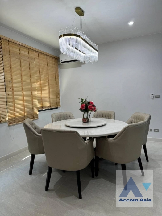 5  3 br House For Rent in Sukhumvit ,Bangkok BTS On Nut at Baan Klang Muang CLASSE Sukhumvit 77 AA38596