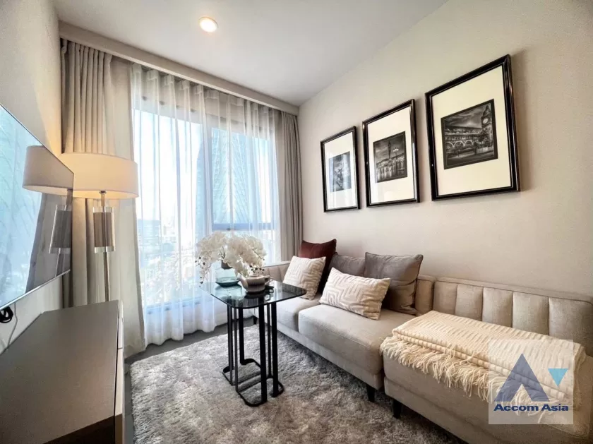unit 1 Bedroom  Condominium For Sale in Sukhumvit, Bangkok  near MRT Khlong Toei (AA38601)