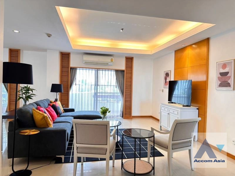  1  3 br Apartment For Rent in Sathorn ,Bangkok MRT Lumphini at Cozy and Convenient Apartment Near Garden Intl AA38603