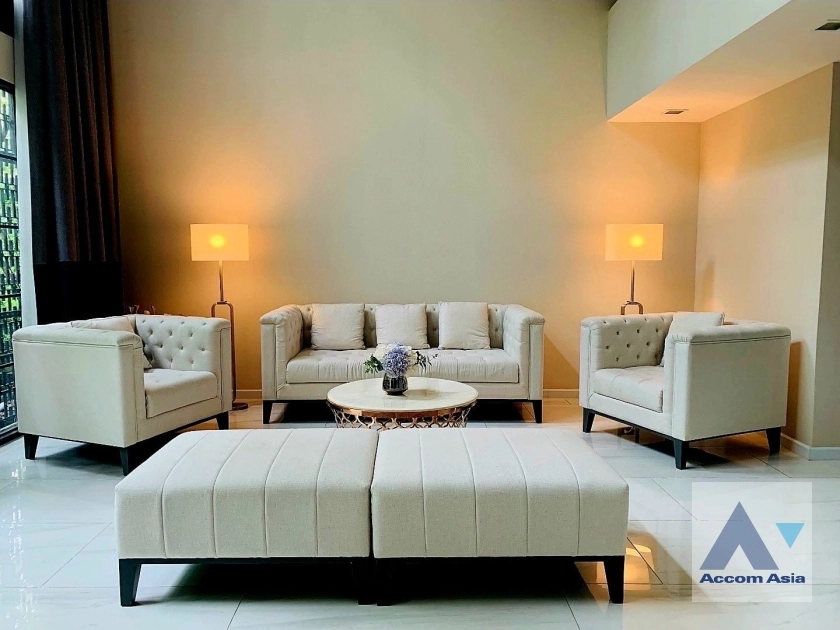 5  4 br Townhouse for rent and sale in Sukhumvit ,Bangkok BTS Asok - MRT Sukhumvit at Quarter 31 AA38605