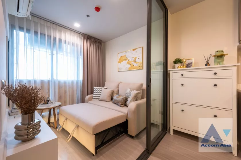 unit 1 Bedroom  Condominium For Rent in Phaholyothin, Bangkok  near BTS Mo-Chit (AA38612)