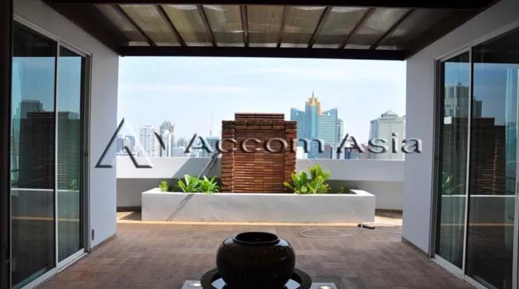 unitBig Balcony, Pet friendly |  4 Bedrooms  Apartment For Rent in Sukhumvit, Bangkok  near BTS Nana (15284)