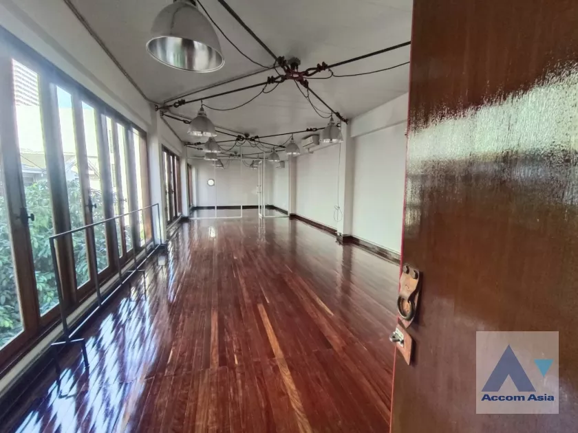  1  Office Space For Rent in Sukhumvit ,Bangkok BTS Nana AA38622