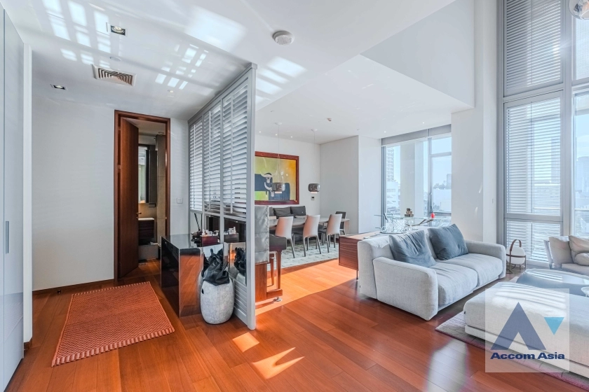 5  1 br Condominium For Sale in Sathorn ,Bangkok BTS Chong Nonsi - MRT Lumphini at The Sukhothai Residence AA38639