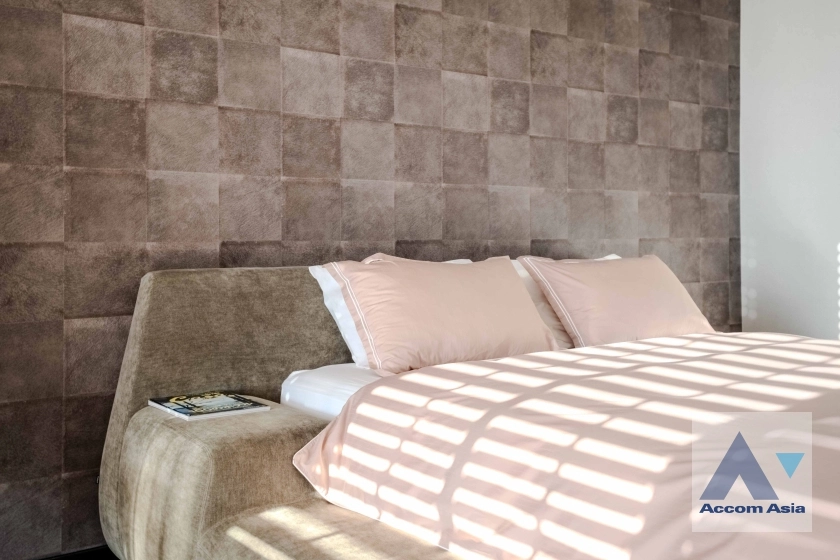 14  1 br Condominium For Sale in Sathorn ,Bangkok BTS Chong Nonsi - MRT Lumphini at The Sukhothai Residence AA38639