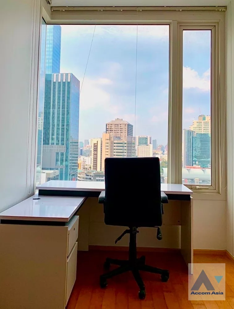 unit 1 Bedroom  Condominium For Sale in Phaholyothin, Bangkok  near BTS Ratchathewi (AA38640)