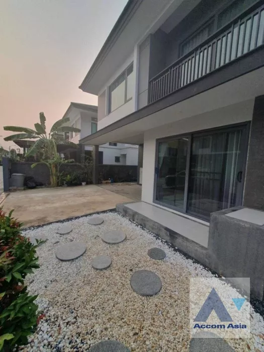 unit 3 Bedrooms  House For Sale in Samutprakan, Samutprakan  (AA38646)