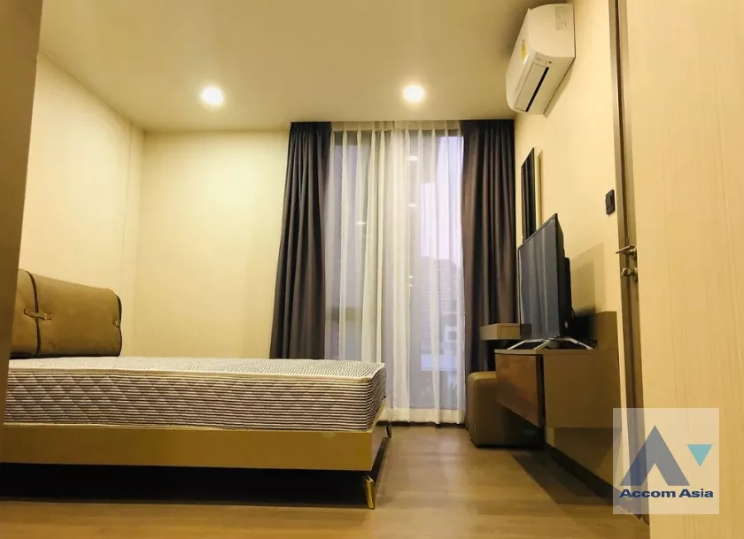 5  1 br Condominium For Sale in Ploenchit ,Bangkok BTS Ratchadamri - MRT Silom at Klass Sarasin-Rajdamri AA38649