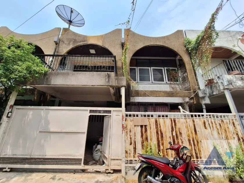  2  3 br House For Sale in sukhumvit ,Bangkok   AA38658