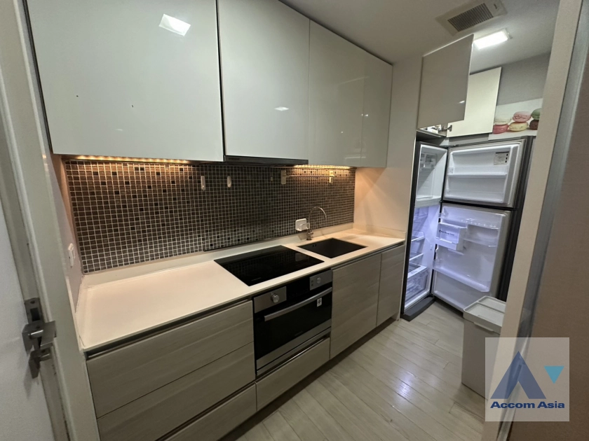 5  2 br Condominium for rent and sale in Sukhumvit ,Bangkok BTS Asok at The Room Sukhumvit 21 AA38661