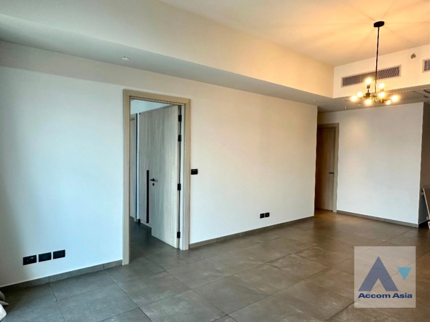 6  2 br Condominium For Sale in Sukhumvit ,Bangkok MRT Phetchaburi at The Lofts Asoke AA38663