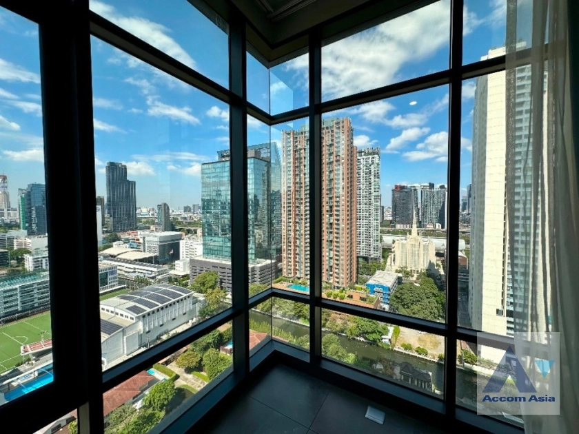  1  2 br Condominium For Sale in Sukhumvit ,Bangkok MRT Phetchaburi at The Lofts Asoke AA38663
