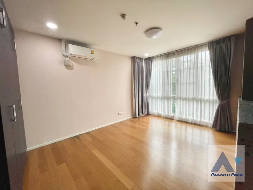  1  2 br Condominium For Sale in Sukhumvit ,Bangkok BTS Thong Lo at Villa Sikhara AA38671