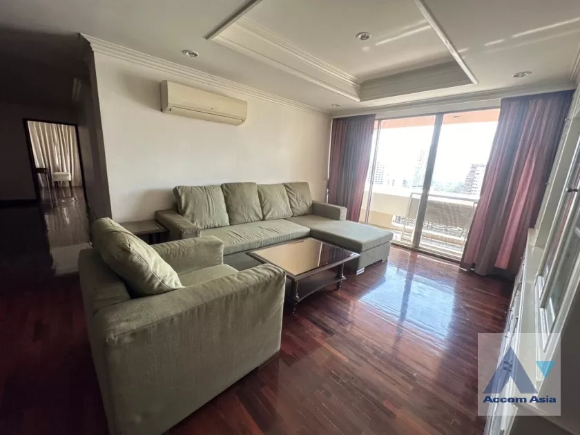 Newton Tower Condominium  3 Bedroom for Sale & Rent BTS Nana in Sukhumvit Bangkok