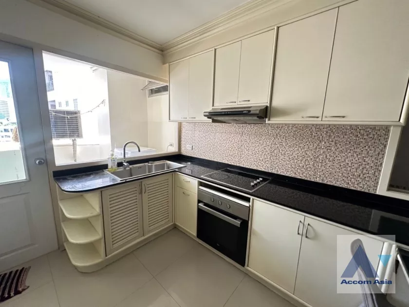 6  3 br Condominium for rent and sale in Sukhumvit ,Bangkok BTS Nana at Newton Tower AA38675