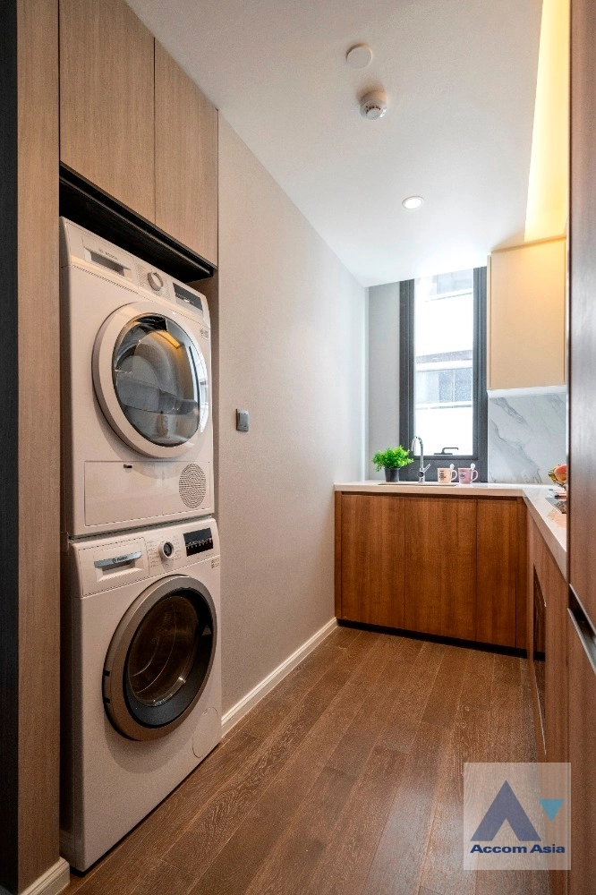 10  2 br Condominium for rent and sale in Sukhumvit ,Bangkok BTS Asok - MRT Sukhumvit at Muniq Sukhumvit 23 AA38703