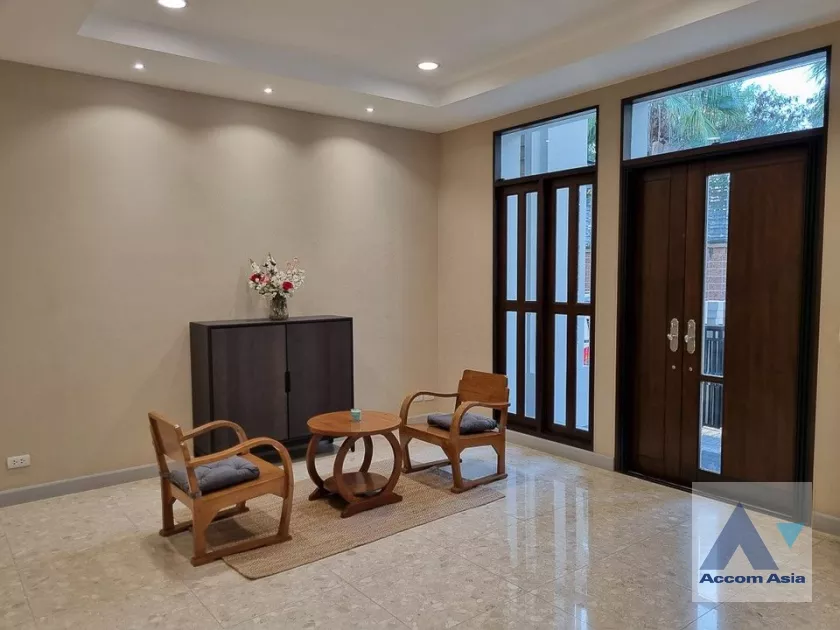 5  4 br House For Rent in Petchkasem ,Bangkok  at Grand Bangkok Boulevard Sathorn AA38705