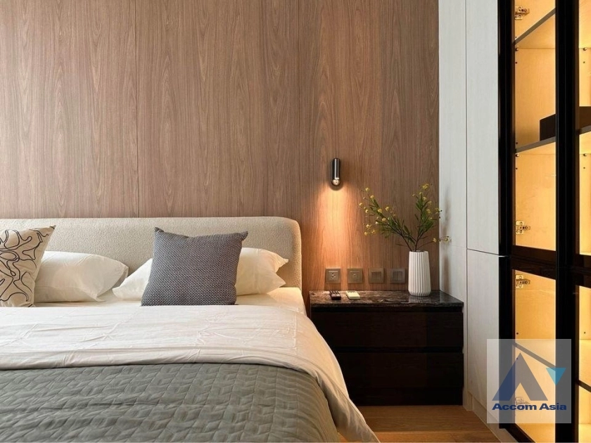 11  1 br Condominium For Rent in Ploenchit ,Bangkok BTS Chitlom at 28 Chidlom AA38707