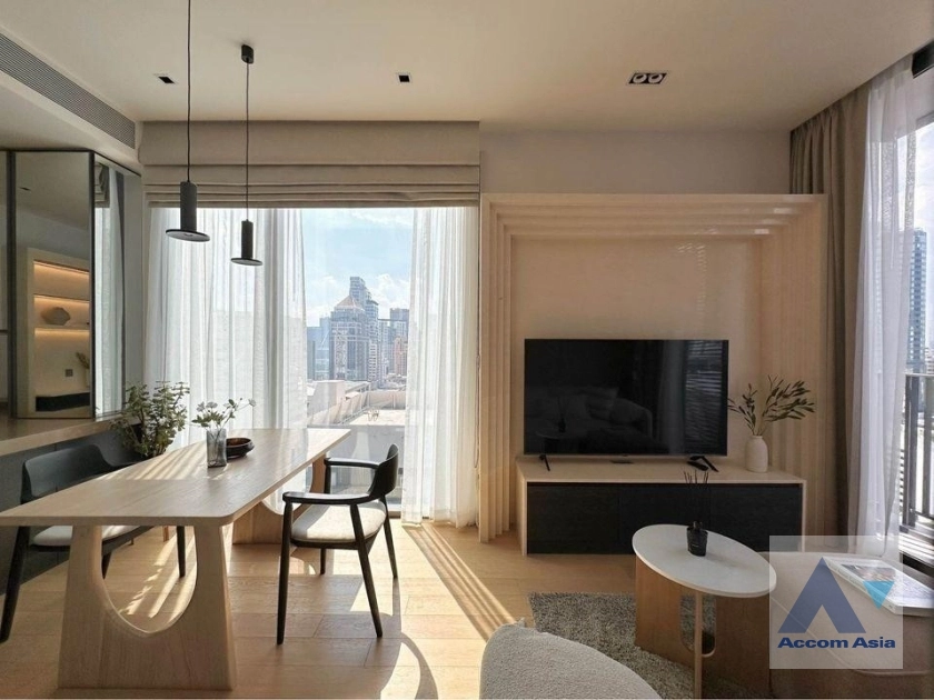 5  1 br Condominium For Rent in Ploenchit ,Bangkok BTS Chitlom at 28 Chidlom AA38707