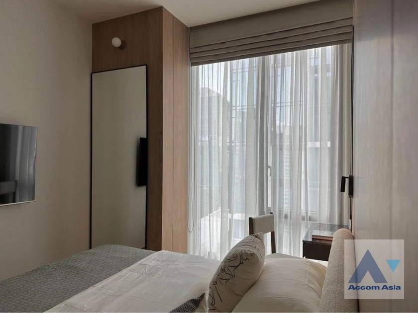 12  1 br Condominium For Rent in Ploenchit ,Bangkok BTS Chitlom at 28 Chidlom AA38707