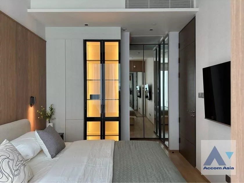 10  1 br Condominium For Rent in Ploenchit ,Bangkok BTS Chitlom at 28 Chidlom AA38707
