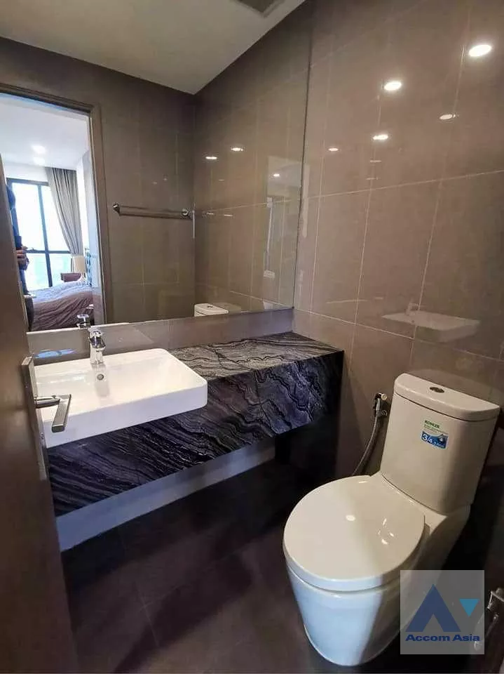 5  1 br Condominium For Sale in Silom ,Bangkok MRT Sam Yan at Ashton Chula Silom AA38713