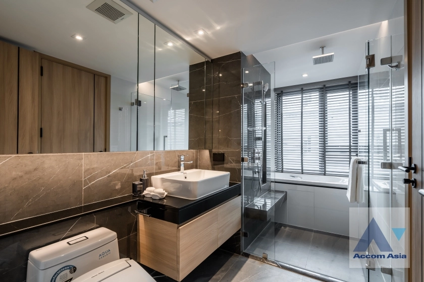 13  1 br Apartment For Rent in Sukhumvit ,Bangkok BTS Ekkamai at Luxury apartment AA38720