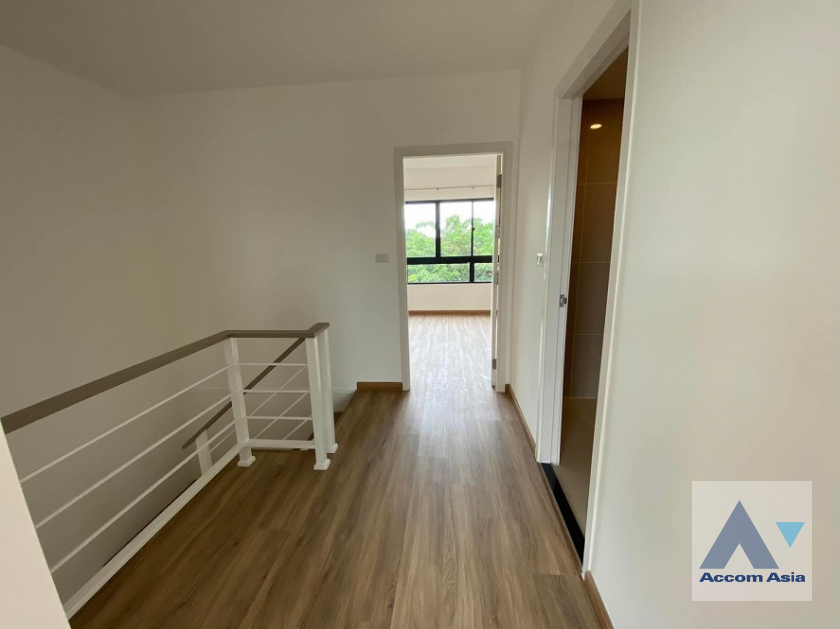 6  3 br House For Rent in Lat Phrao ,Bangkok ARL Hua Mak at Patio Srinakarin-Rama 9 AA38725